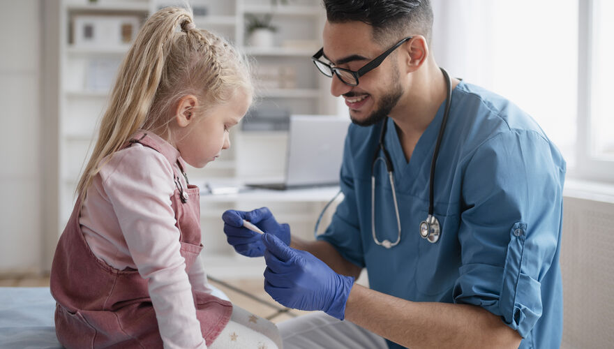 Gestion de la fièvre infantile